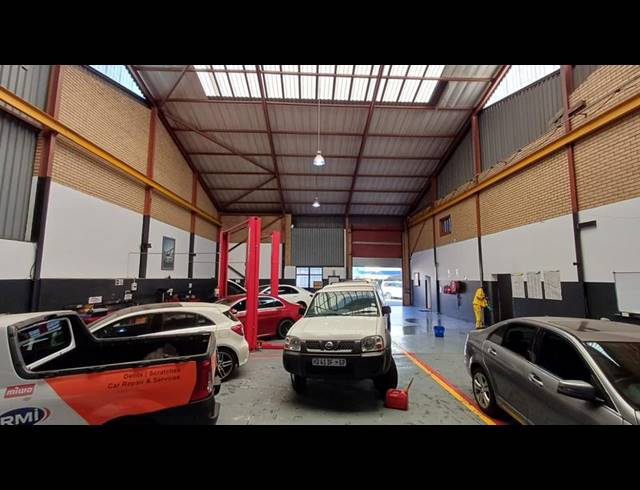 INDUSTRIAL PROPERTY TO RENT IN ROOIHUISKRAAL